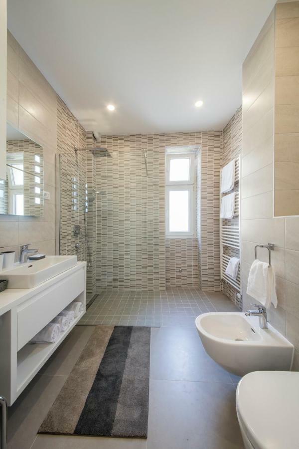 Apartments N10 ซาเกร็บ ภายนอก รูปภาพ