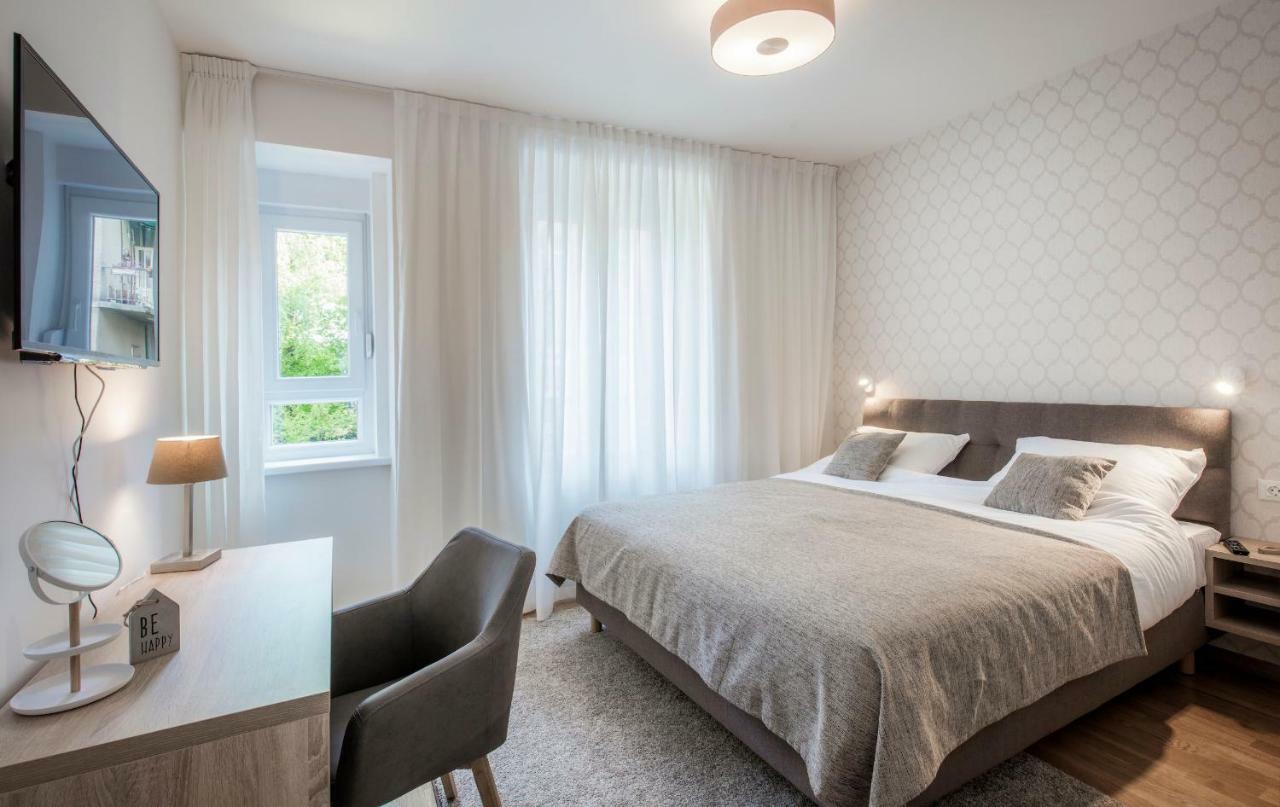 Apartments N10 ซาเกร็บ ภายนอก รูปภาพ